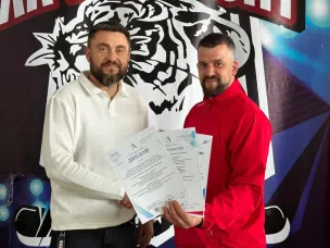 Тренер‑преподаватель Рябинин Алексей Владимирович занял первое место во Всероссийском конкурсе профессионального мастерства «Традиции спорта. Инновации воспитания»